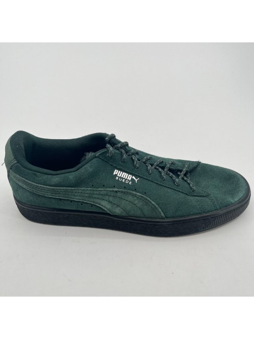 Puma Suede Classic Mens Size 7 Dark Green Athletic Weatherproof Shoes Sneakers